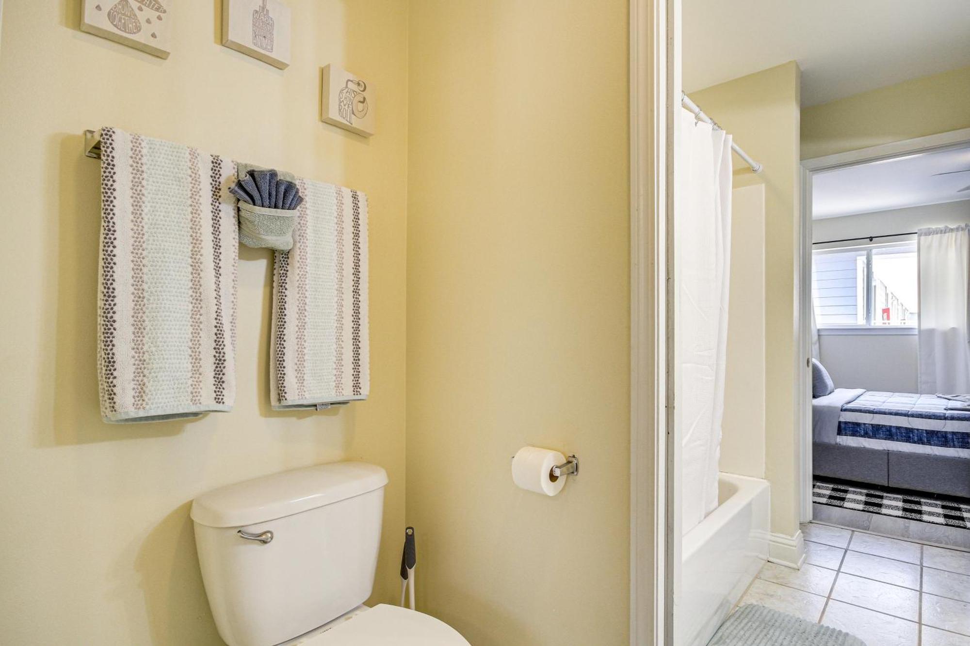 Airy Biloxi Condo With Patio Walk To Beach! Eksteriør bilde